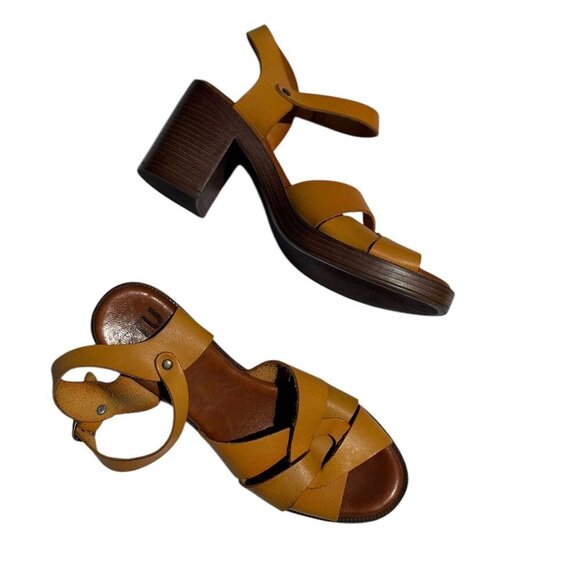 BTU By Bertuchi Penelope Heel Sandals Size 7.5/8 MOSTAZA Made In Spain - Picture 1 of 8